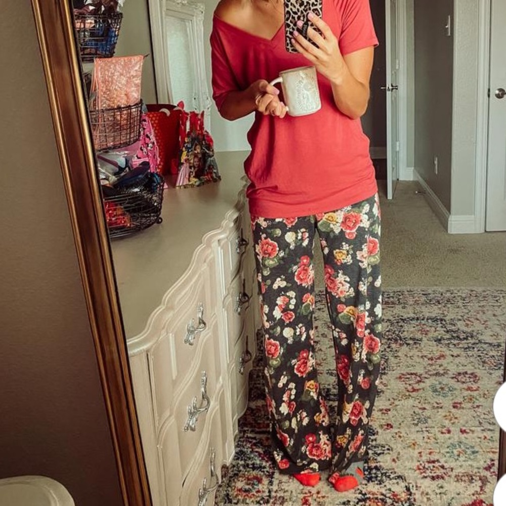 Mindy Mae Market Wide Leg Floral Comfs - Picture 2 of 4